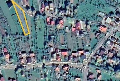 Teren de 1400 mp, în Merișor - 1