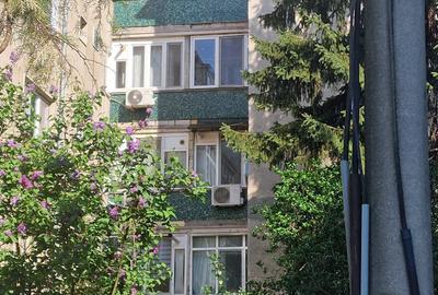 Apartament cu 4 camere semidecomandat în Deve - 1