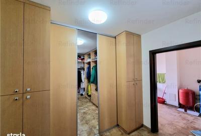 Casă cu 5 camere cu Canalizare în Băneasa - 12
