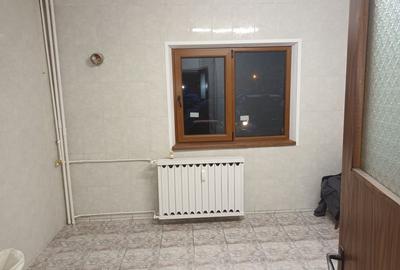 Apartament cu 2 camere decomandat, mobilat în Eroii Revoluției - 3