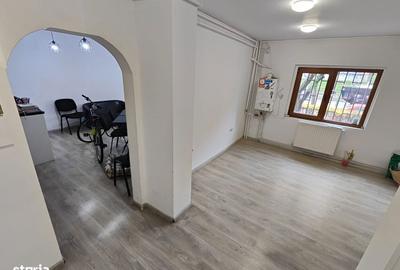 Spațiu comercial, de 42 mp, în Județean - 14