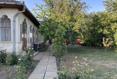 Casă cu 4 camere în Băilești - 6