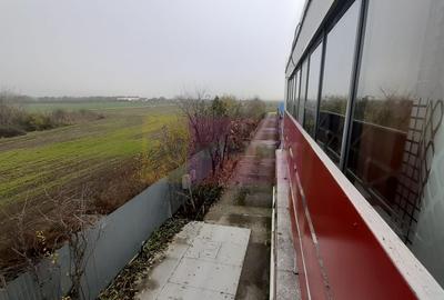 Spațiu industrial, de 1,250 mp, în 1 Decembrie - 28