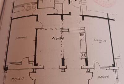 Apartament cu 3 camere decomandat în - 4
