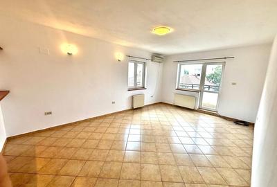 Apartament cu 4 camere decomandat, mobilat în Herăstrău