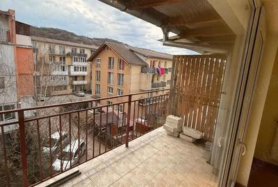 Apartament cu 2 camere decomandat în Central - 1