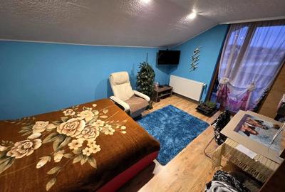 Casă cu 5 camere cu Teren 1000 Mp în Colonia Bod - 7