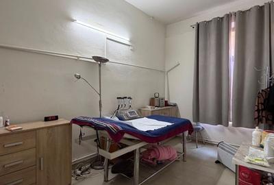 Spatiu Comercial - Ultracentral - 1400 euro - 4