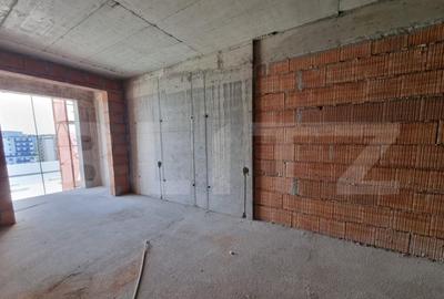 Apartament cu 2 camere, cu terasa, etaj intermediar, zona BM - 2