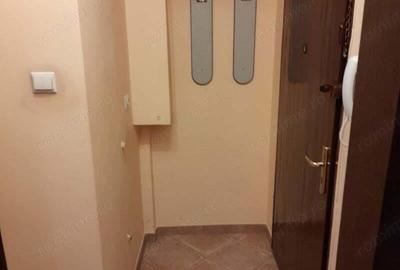 De inchiriat garsoniera zona Lipovei - 2