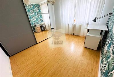 Apartament cu 3 camere decomandat, mobilat în Vasile Aaron - 3