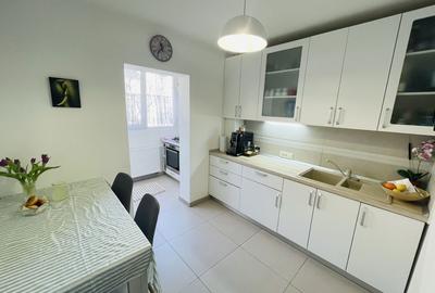 Apartament cu 3 camere decomandat în Alfa - 3