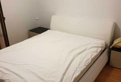 Apartament cu 2 camere decomandat în Tractorul - 4