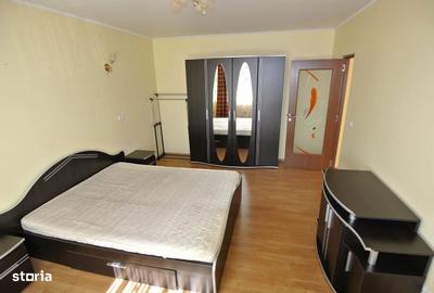 Apartament cu 3 camere în Central - 2