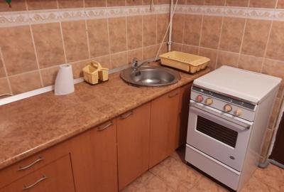 Inchiriez garsoniera in Bra?ov - 2