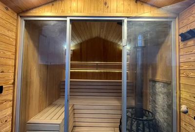 Casă cu 4 camere în Central - 2