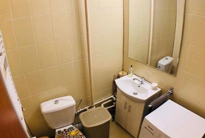 Apartament cu 3 camere decomandat în Popoveni - 3