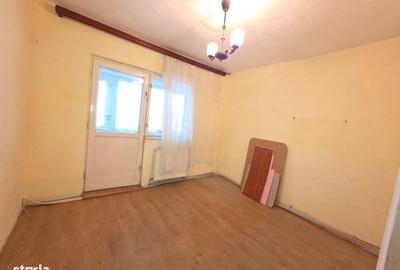 Apartament cu 3 camere decomandat în Central - 4