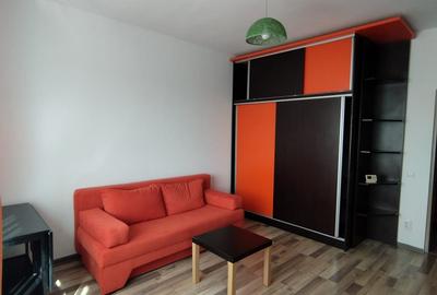 Garsonieră decomandată în Politehnica - 2