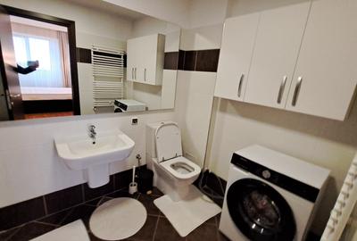 APARTAMENT 3 CAMERE LUX - LOC PARCARE - COMISION 0 - 33