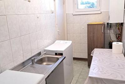 Apartament cu 3 camere decomandat în Dâmbu Pietros - 6