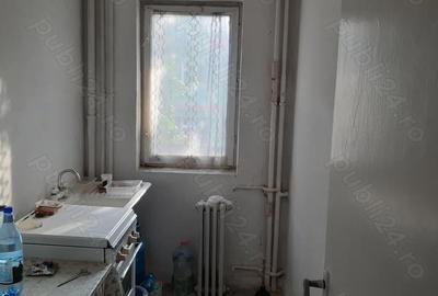 Apartament cu 3 camere semidecomandat în Central - 7