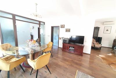 Vila la cheie, cocheta, mobilata-utilata, gradina amenajata - 2