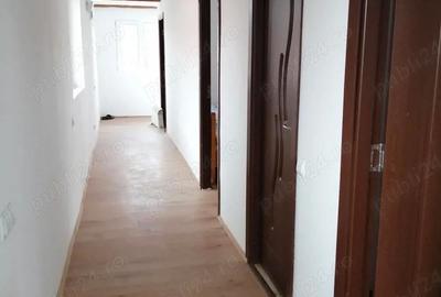 Casă cu 3 camere cu Teren 2900 Mp în Bălan - 8