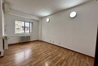 Spatiu birouri 70 mpu, 4 camere decomandate, Bd. Gheorghe Șincai - 3