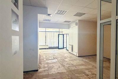 Spațiu comercial, de 168 mp, în Central - 10