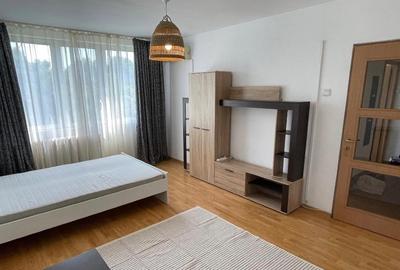 Inchiriez garsoniera in zona Bl Brancoveanu, str Rezonantei - 10