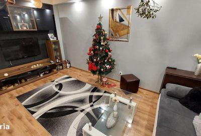 Apartament cu 3 camere decomandat, mobilat în Craiovița Nouă