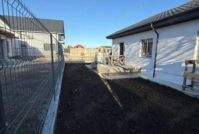 Casă cu 4 camere cu Teren 400 Mp în Cumpăna - 2