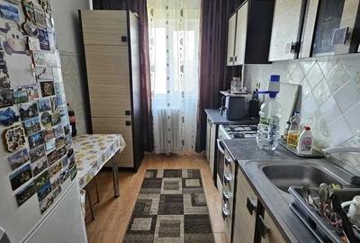 Apartament cu 2 camere semidecomandat în Tomis III - 3