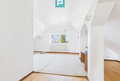 Casă individuală cu 8 camere cu Canalizare în Maciova - 9