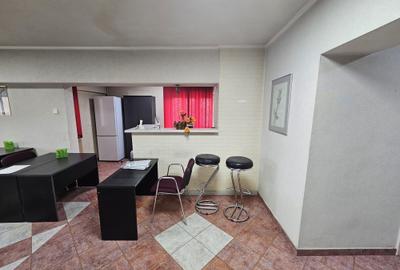 Apartament cu 3 camere decomandat în Calea Călărașilor - 9