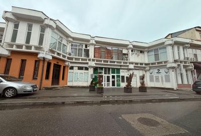 Spațiu comercial, de 70 mp, în Debarcader - 2