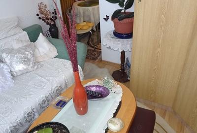 Apartament cu 2 camere decomandat în Micro 15 - 3