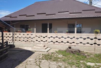 Casa de vanzare, cu 3 camere, 105 mp, zona Braiesti - 10