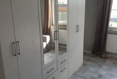 Apartament cu 3 camere decomandat în Exterior Vest - 4