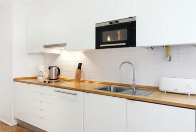 Apartament cu 3 camere decomandat în Berceni - 2