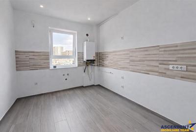 Apartament cu 3 camere decomandat în Tractorul - 9