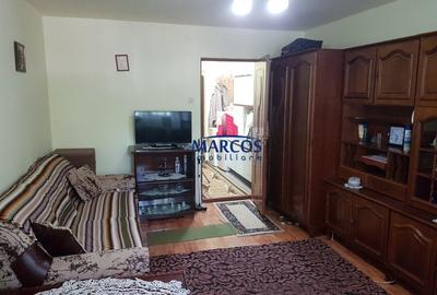 Garsonieră decomandată în Micro I
