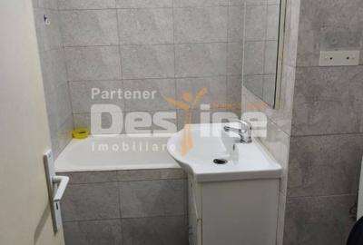 Garsonieră decomandată în Tractorul - 4