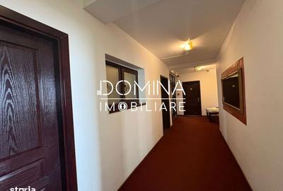 Spațiu comercial, de 715 mp, în Central - 4