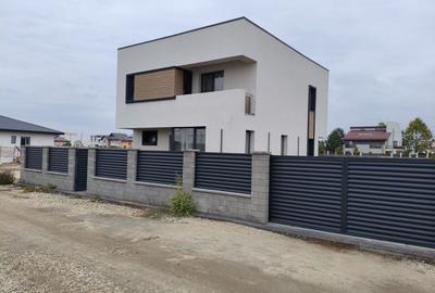Vila Eleganta 4 Camere, Finisata la Cheie, Teren 362 mp - 1