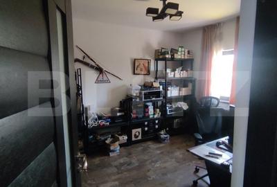 Casă cu 5 camere cu Teren 530 Mp în Holboca - 3