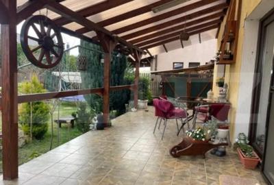 Casă cu 4 camere cu Teren 300 Mp în Central - 9