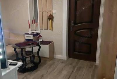 Inchiriez apartament ultracentral 2 camere - 2