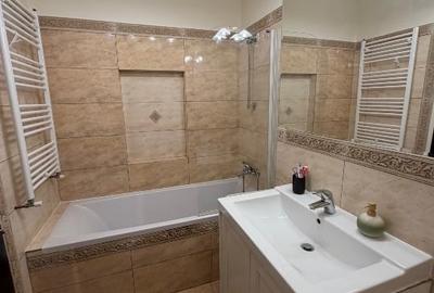 Apartament cu 3 camere decomandat, mobilat în Ronaț - 12